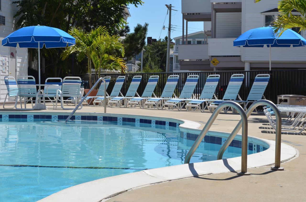 Adams Ocean Front Resort Дьюи-Бич Экстерьер фото